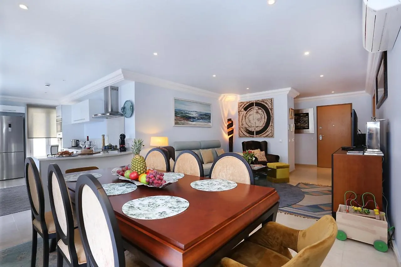 Henri'S Apartments - Pateo De Santo Antonio Lagos