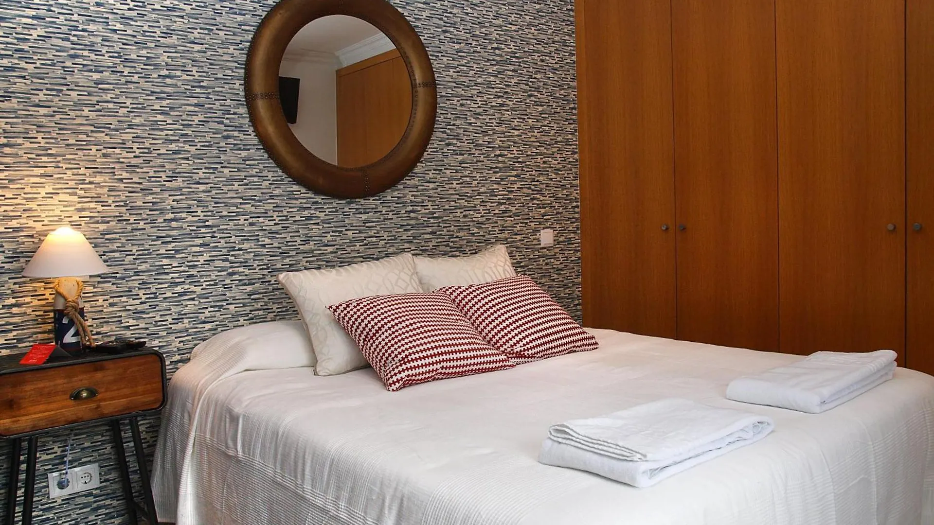 Henri'S Apartments - Pateo De Santo Antonio Lagos