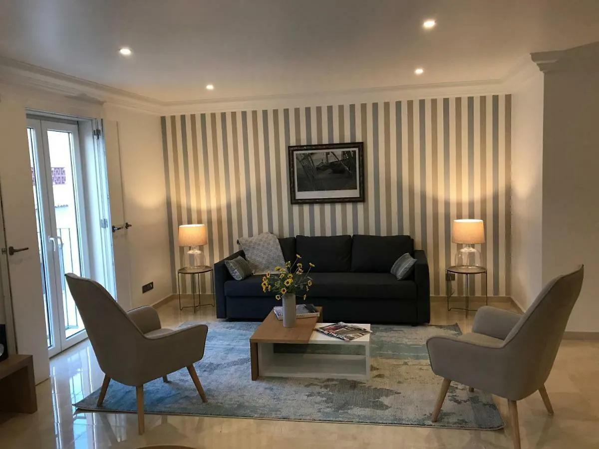 Henri'S Apartments - Pateo De Santo Antonio Lagos